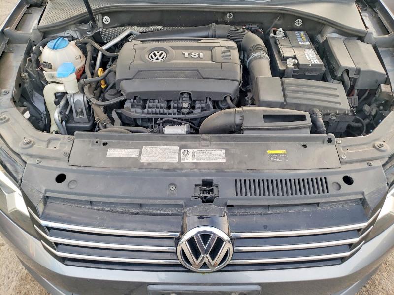 Photo 11 from auction – 2015 VOLKSWAGEN PASSAT S with VIN 1VWAT7A31FC004947
