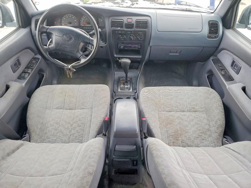 Photo 8 from auction – 2000 TOYOTA 4RUNNER with VIN JT3GM84R1Y0065689