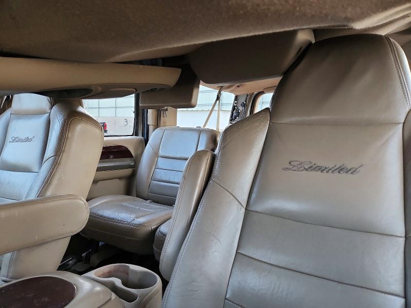 Photo 10 from auction – 2003 FORD EXCURSION with VIN 1FMSU43P93EB66873