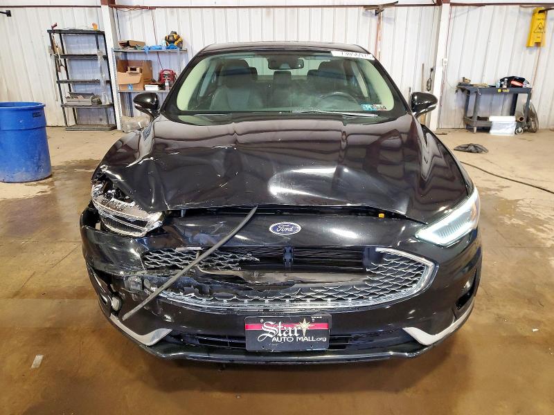 Photo 5 from auction – 2020 FORD FUSION with VIN 3FA6P0RU4LR140249