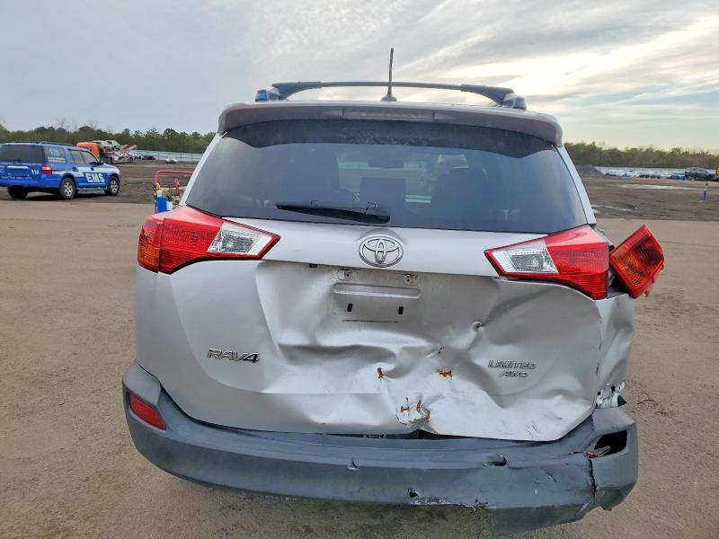 Photo 6 from auction – 2014 TOYOTA RAV4 LIMIT with VIN JTMDFREV5ED088066