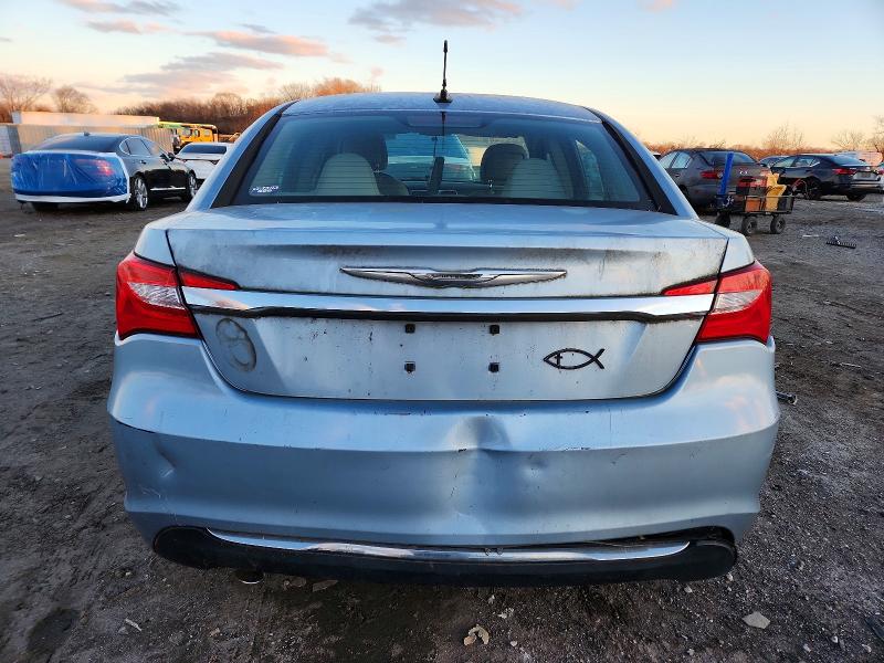 Photo 6 from auction – 2012 CHRYSLER 200 TOURIN with VIN 1C3CCBBG9CN236863