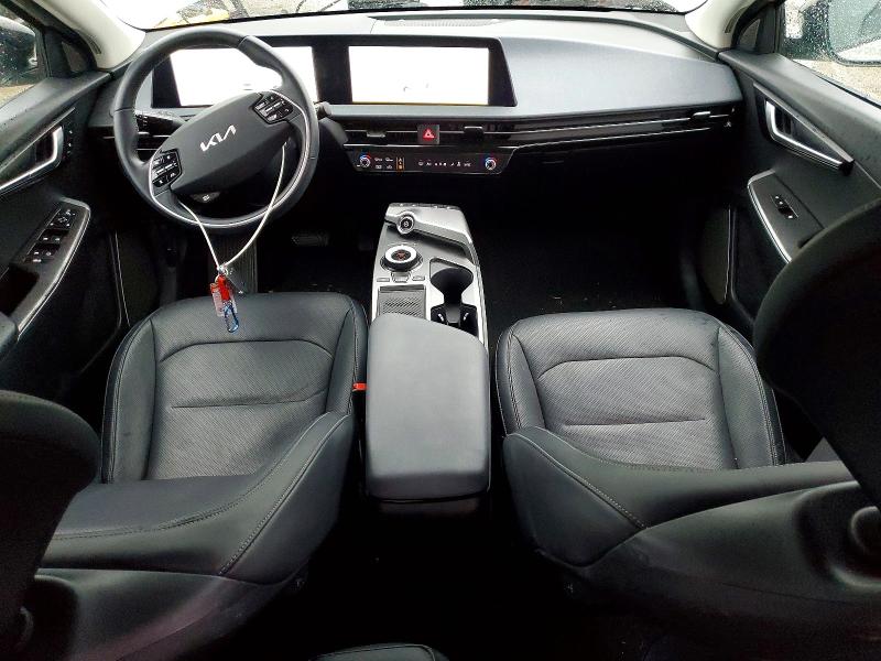 Photo 8 from auction – 2022 KIA EV6 LIGHT with VIN KNDC34LA8N5081033
