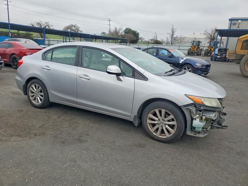 Photo 4 from auction – 2012 HONDA CIVIC EXL with VIN 19XFB2F99CE324565