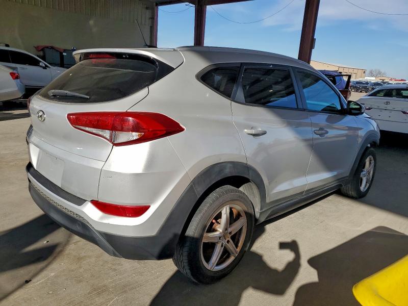 Photo 3 from auction – 2016 HYUNDAI TUCSON LIM with VIN KM8J33A46GU055274