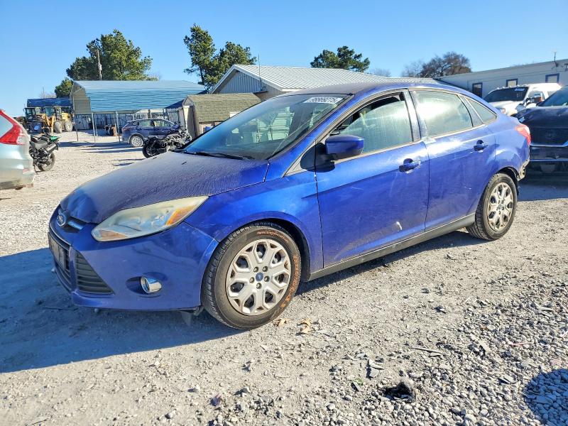 FORD FOCUS 2012 with VIN 1FAHP3F28CL318515 - Photo from auction