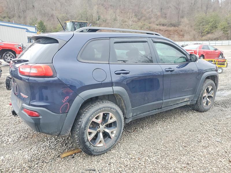 Photo 3 from auction – 2015 JEEP CHEROKEE T with VIN 1C4PJMBS6FW726386