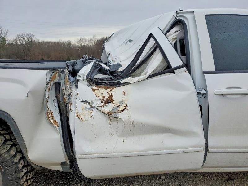 Photo 10 from auction – 2018 GMC SIERRA with VIN 3GTU2NEC6JG355229