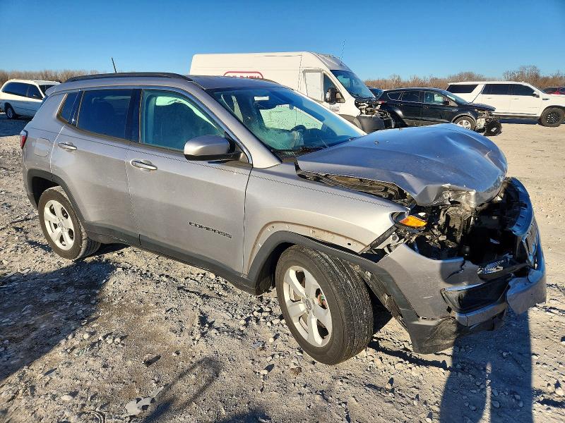 Photo 4 from auction – 2018 JEEP COMPASS LA with VIN 3C4NJCBB2JT227391