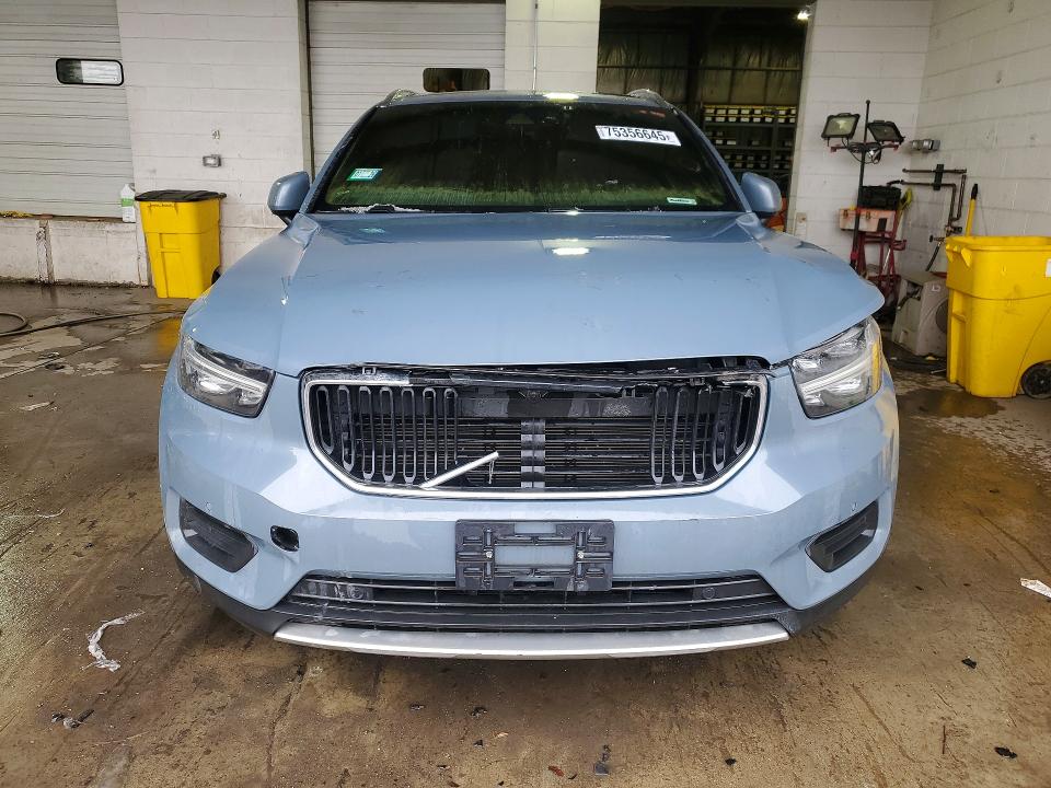 Photo 5 from auction – 2020 VOLVO XC40 with VIN YV4AC2HK8L2309248