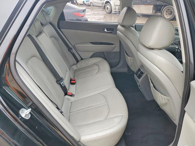 Photo 10 from auction – 2016 KIA OPTIMA EX with VIN 5XXGU4L31GG070776