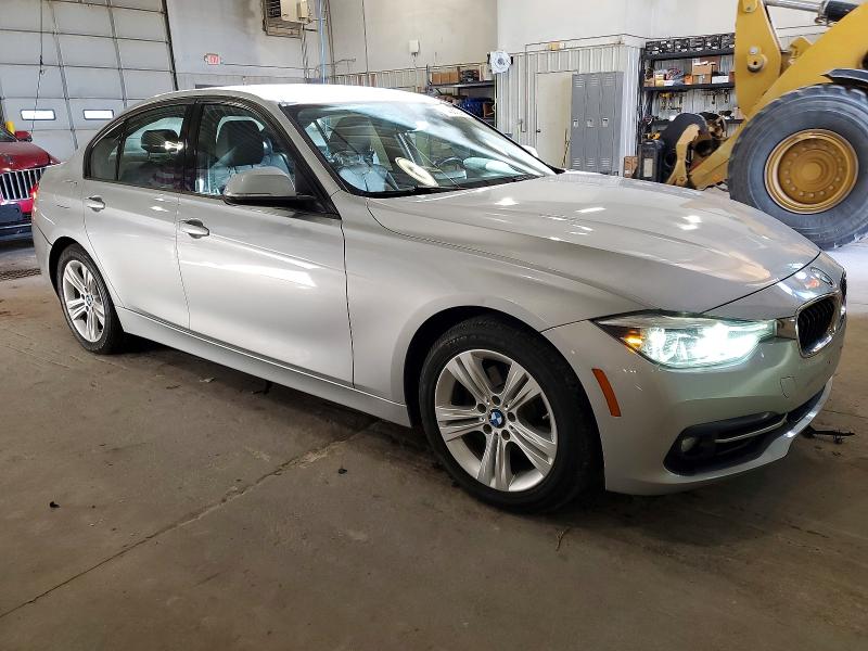 Photo 4 from auction – 2016 BMW 328 with VIN WBA8E9G55GNT83860