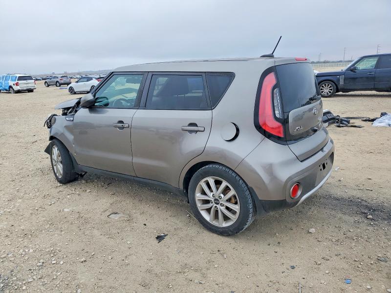 Photo 2 from auction – 2017 KIA SOUL with VIN KNDJP3A54H7464021