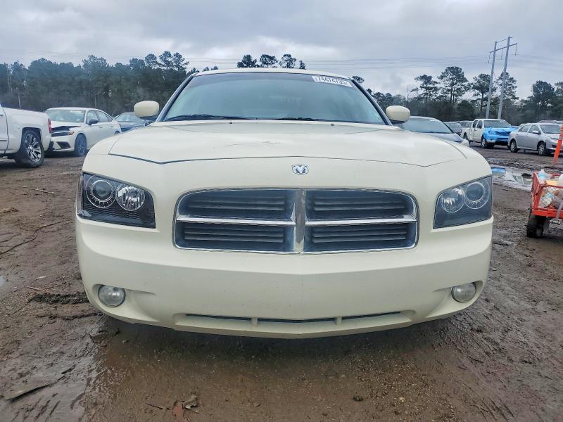 Photo 5 from auction – 2010 DODGE CHARGER with VIN 2B3CA8CT4AH304204