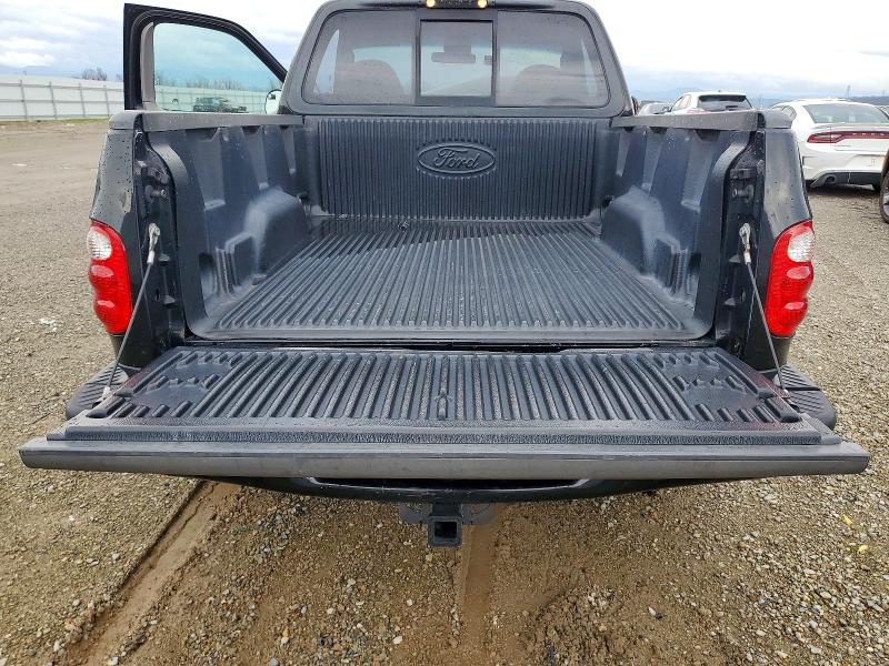 Photo 10 from auction – 2002 FORD F150 SVT L with VIN 2FTZF07322CA55633