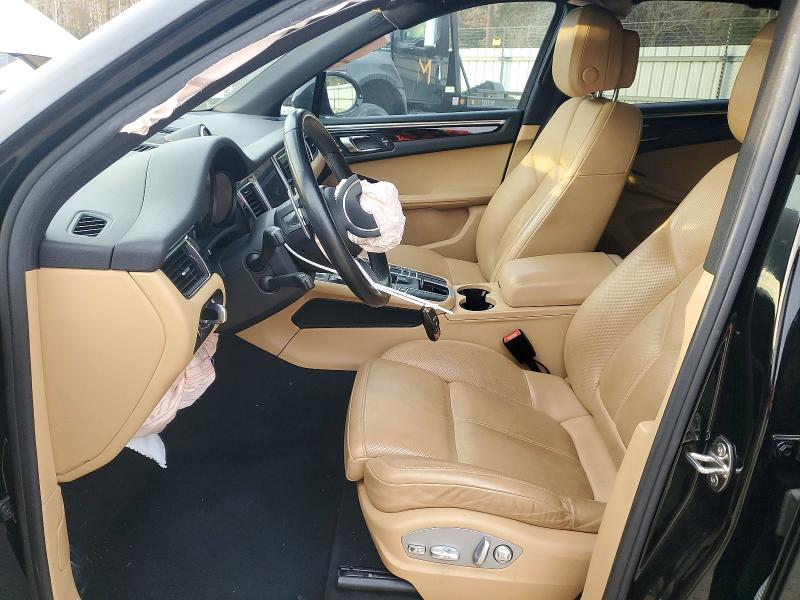 Photo 7 from auction – 2017 PORSCHE MACAN with VIN WP1AA2A57HLB08373