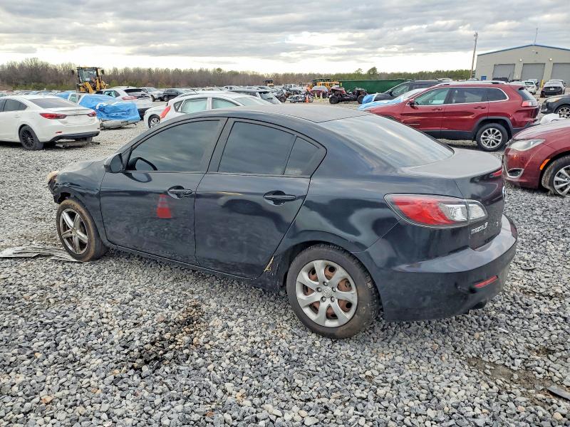 Photo 2 from auction – 2012 MAZDA 3 I with VIN JM1BL1UF3C1516064