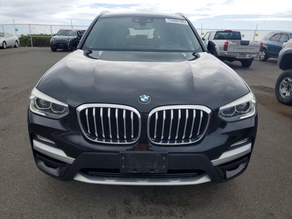 Photo 5 from auction – 2019 BMW X3 SDRIVE3 with VIN 5UXTR7C52KLF27673