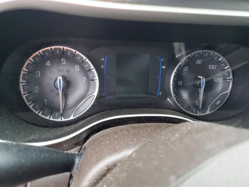 Photo 9 from auction – 2018 CHRYSLER PACIFICA with VIN 2C4RC1BG3JR142039