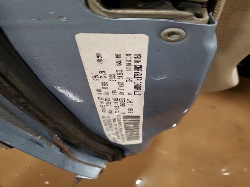 Photo 14 from auction – 2013 CHRYSLER TOWN & COU with VIN 2C4RC1BG3DR793451