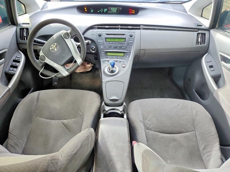 Photo 8 from auction – 2011 TOYOTA PRIUS with VIN JTDKN3DUXB0251393