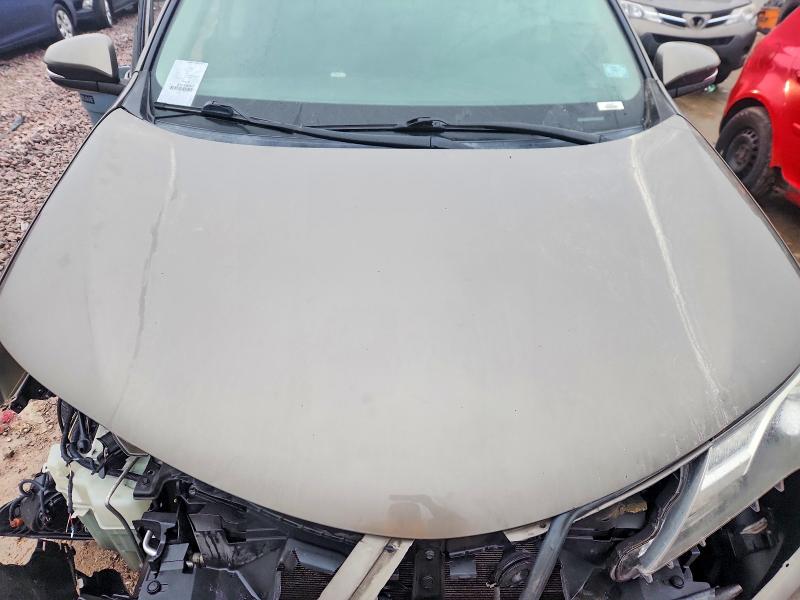 Photo 11 from auction – 2014 TOYOTA RAV4 with VIN 2T3DFREV5EW228426