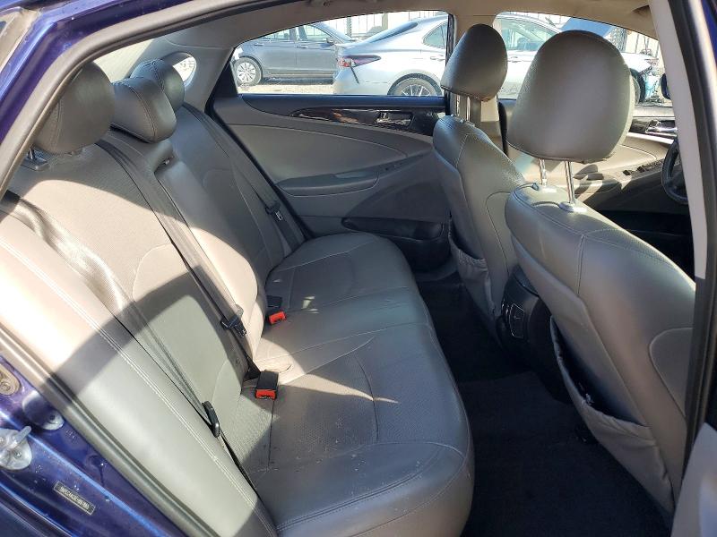Photo 10 from auction – 2014 HYUNDAI SONATA SE with VIN 5NPEC4AC6EH897865
