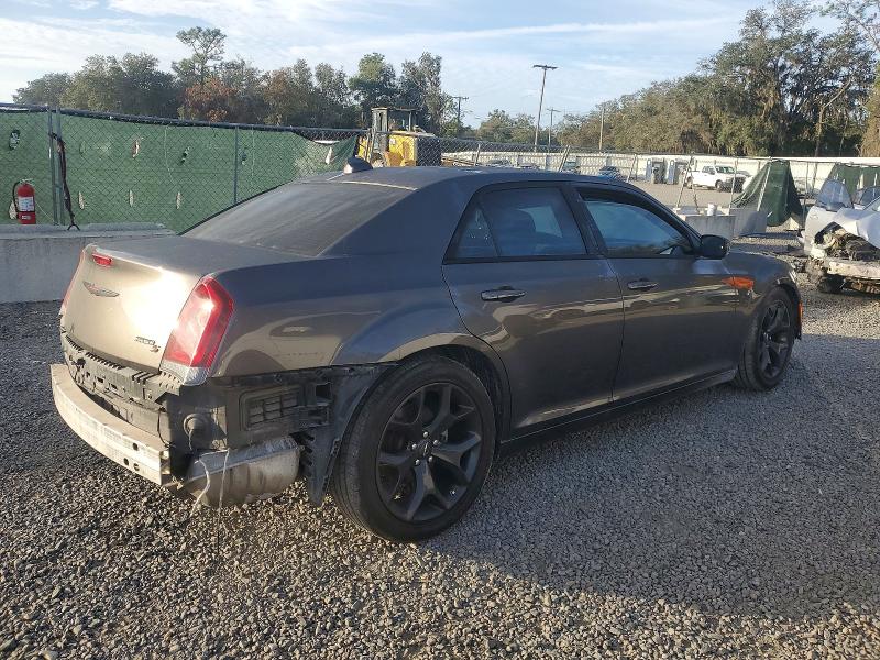 Photo 3 from auction – 2023 CHRYSLER 300 with VIN 2C3CCABG0PH585211