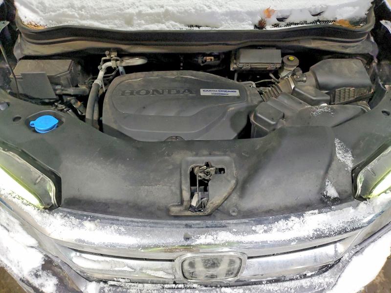 Photo 12 from auction – 2019 HONDA PILOT with VIN 5FNYF5H40KB015365