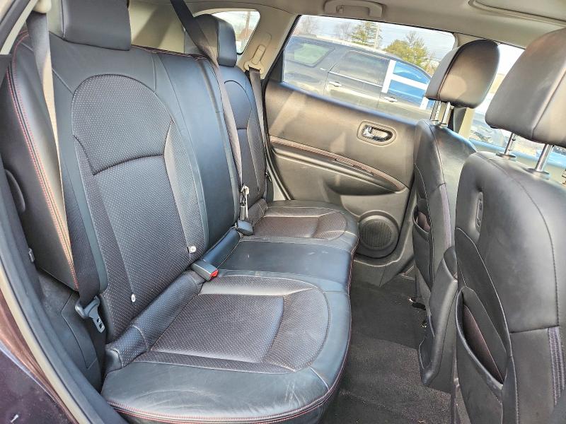 Photo 11 from auction – 2012 NISSAN ROGUE S with VIN JN8AS5MV2CW411035