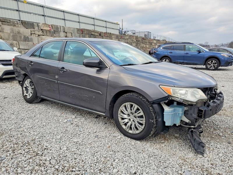 Photo 4 from auction – 2014 TOYOTA CAMRY with VIN 4T1BF1FKXEU436274