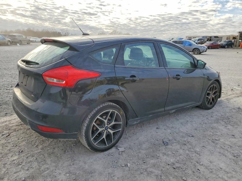 Photo 3 from auction – 2017 FORD FOCUS SEL with VIN 1FADP3M23HL221067