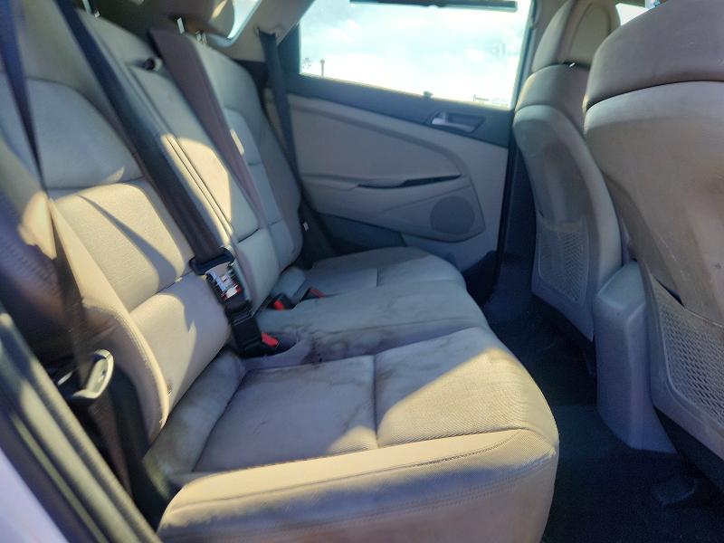 Photo 11 from auction – 2016 HYUNDAI TUCSON LIM with VIN KM8J33A43GU211562