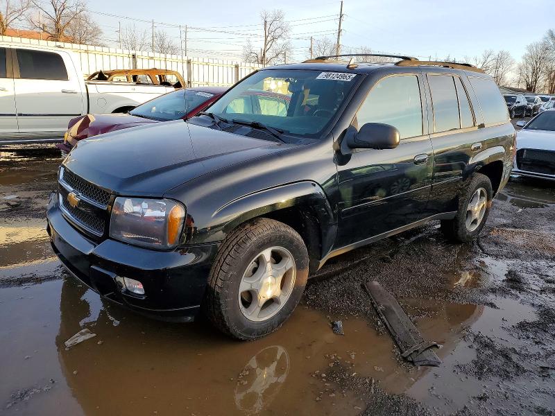 CHEVROLET TRAILBLAZER 2008 with VIN 1GNDT13S582261515 - Photo from auction