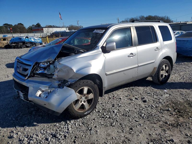HONDA PILOT 2011 with VIN 5FNYF3H52BB022525 - Photo from auction
