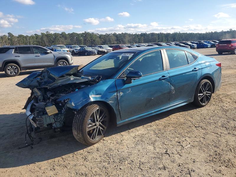 TOYOTA CAMRY XSE 2025 with VIN 4T1DAACK0SU101077 - Photo from auction