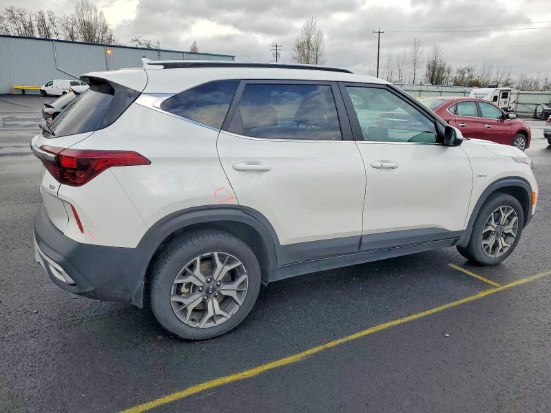 Photo 3 from auction – 2021 KIA SELTOS EX with VIN KNDERCAA0M7195504