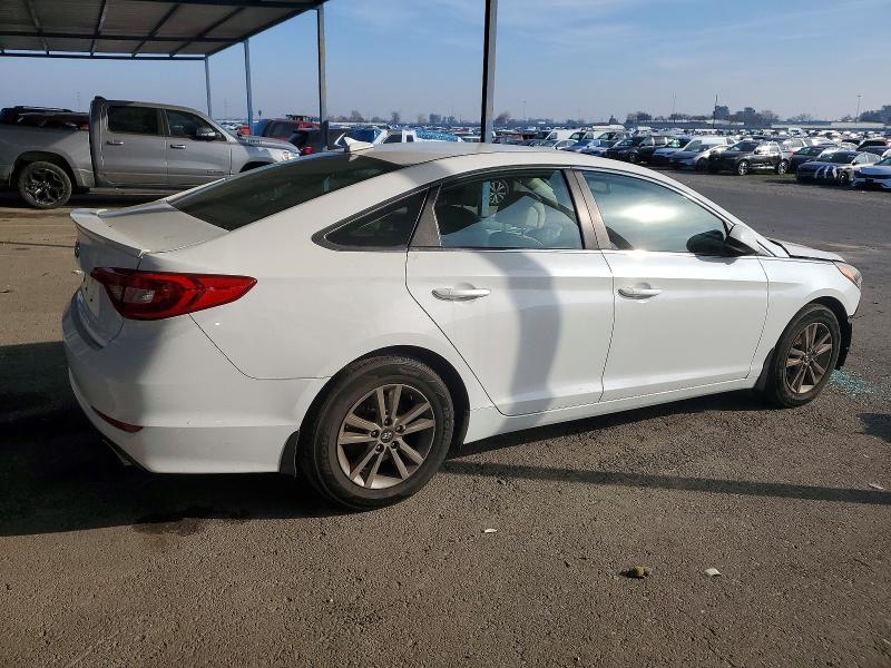 Photo 3 from auction – 2015 HYUNDAI SONATA with VIN 5NPE24AF1FH026595