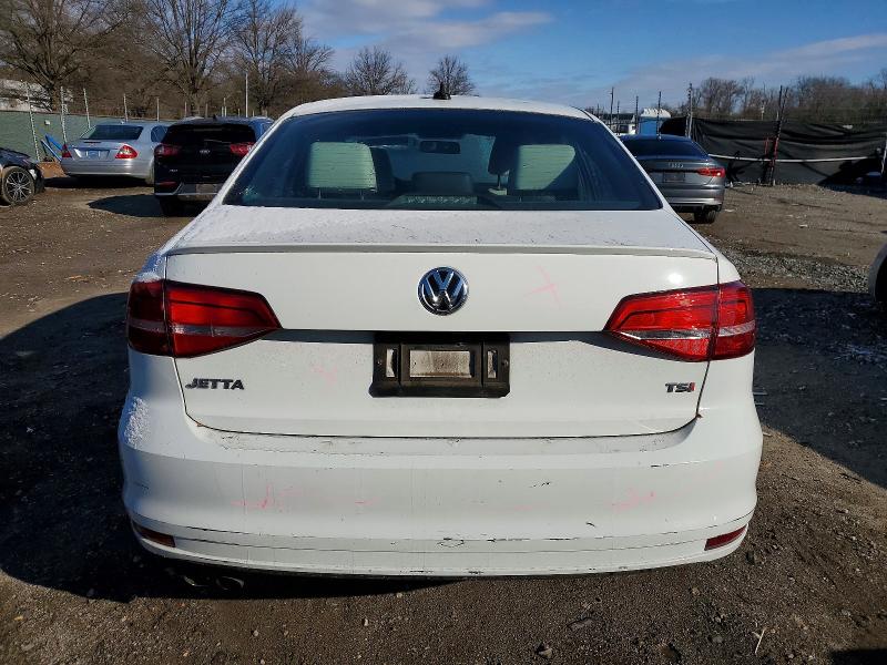 Photo 6 from auction – 2015 VOLKSWAGEN JETTA with VIN 3VWD17AJ3FM348330