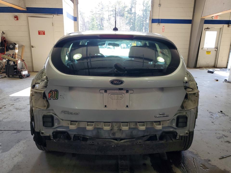 Photo 6 from auction – 2016 FORD FOCUS SE with VIN 1FADP3K27GL343190