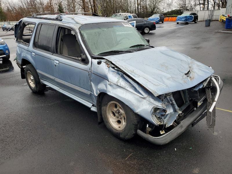 Photo 4 from auction – 1998 FORD EXPLORER with VIN 1FMZU34X8WZA97355