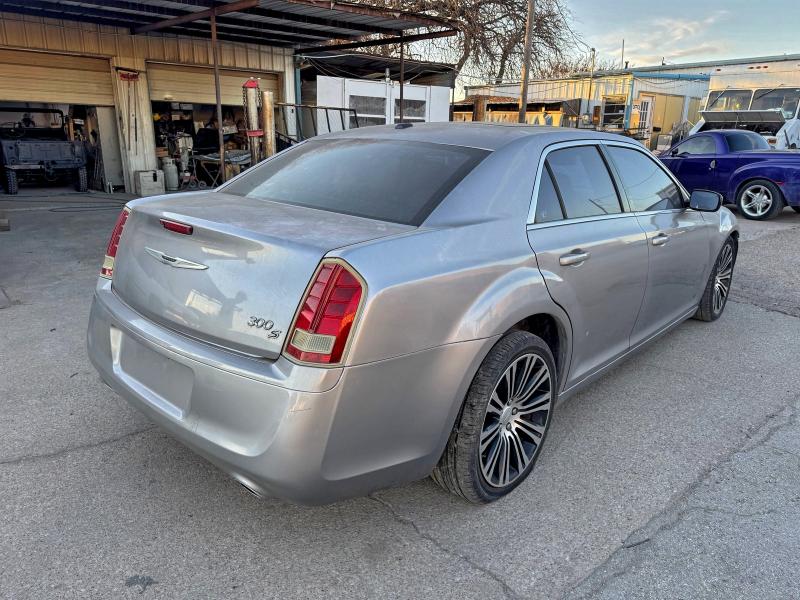 Photo 3 from auction – 2013 CHRYSLER 300 S with VIN 2C3CCABG9DH658829