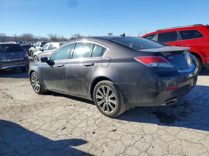 Photo 2 from auction – 2013 ACURA TL SE with VIN 19UUA8F33DA018346