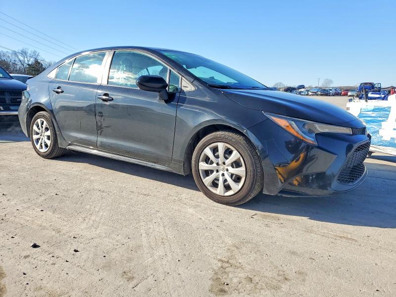 Photo 4 from auction – 2021 TOYOTA COROLLA with VIN 5YFEPMAE0MP214792