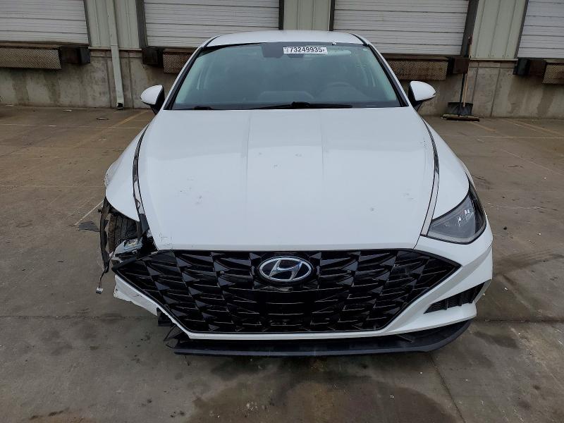 Photo 5 from auction – 2021 HYUNDAI SONATA SEL with VIN 5NPEL4JA5MH069819