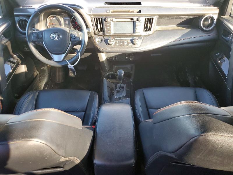 Foto 8 de la subasta – 2018 TOYOTA RAV4 con VIN 2T3NFREV7JW449072