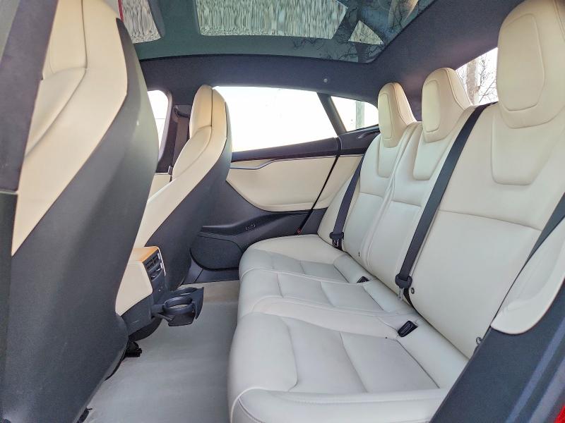 Photo 10 from auction – 2019 TESLA MODEL S with VIN 5YJSA1E24KF334011
