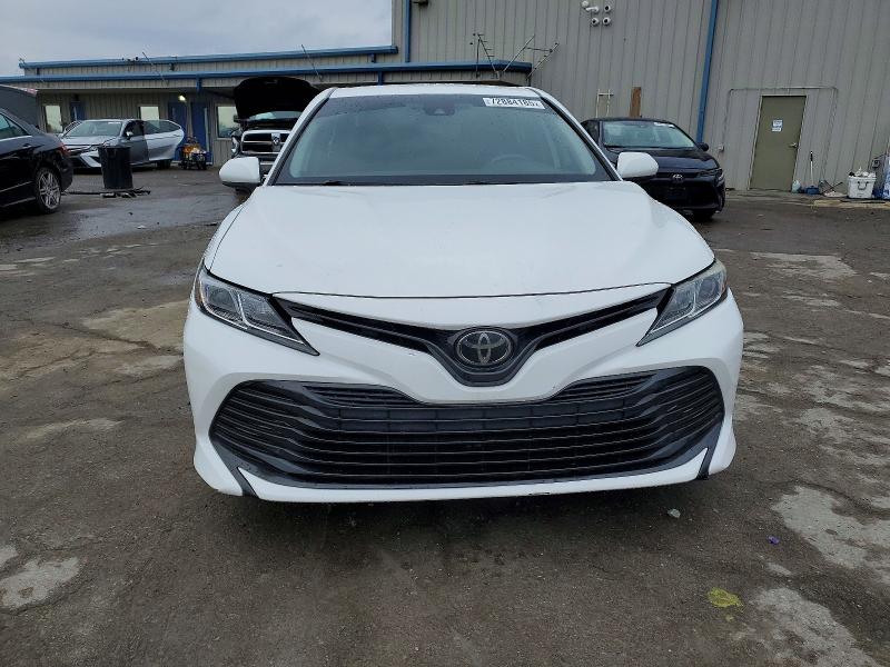 Photo 5 from auction – 2020 TOYOTA CAMRY with VIN 4T1C11AK5LU929979