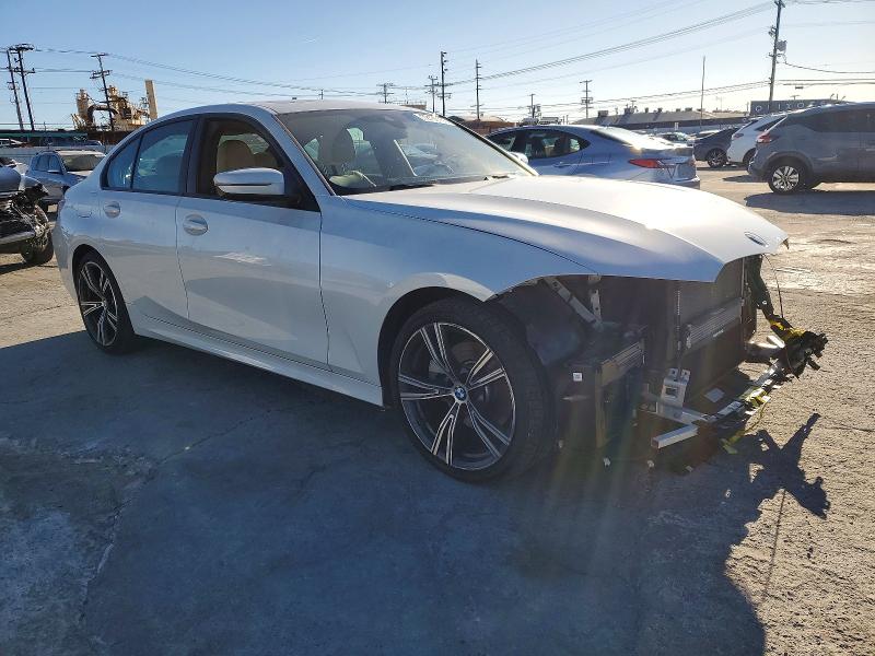 Zdjęcie 4 z aukcji – 2023 BMW 330I z VIN 3MW69FF07P8C92334