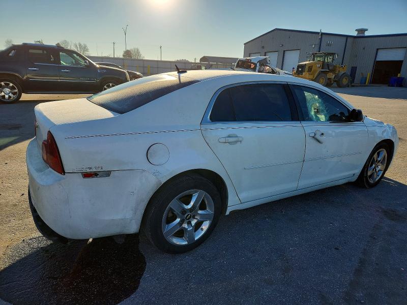 Photo 3 from auction – 2010 CHEVROLET MALIBU LS with VIN 1G1ZB5EB4AF101882